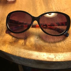 Betsey Johnson Sunglsses